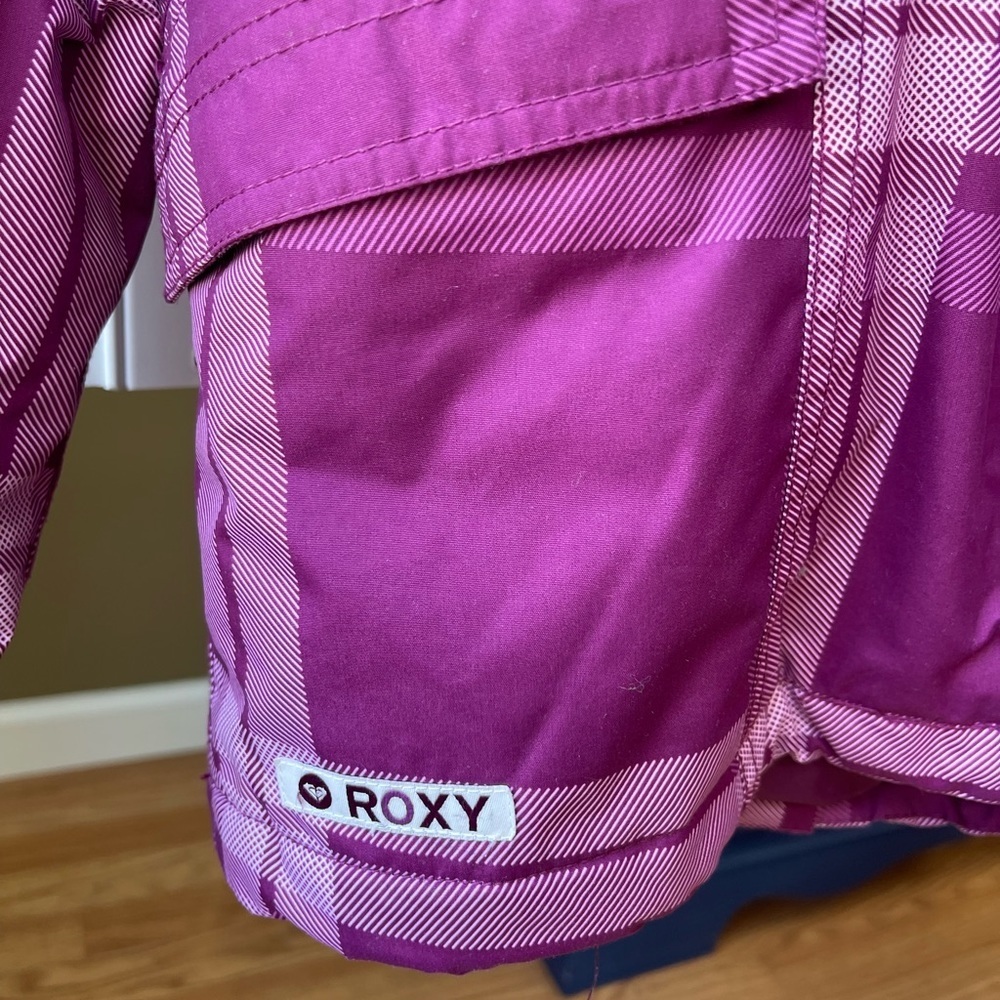 Roxy Women's Small Plaid Snowboarding Jacket - Picture 14 of 14